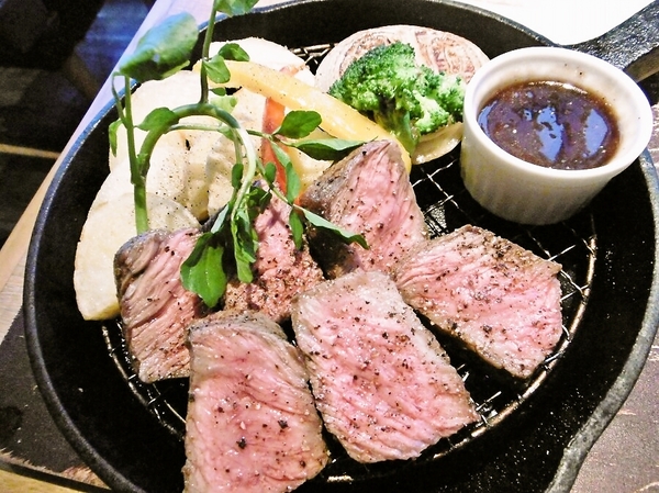 石窯焼き　ざぶとんステーキ