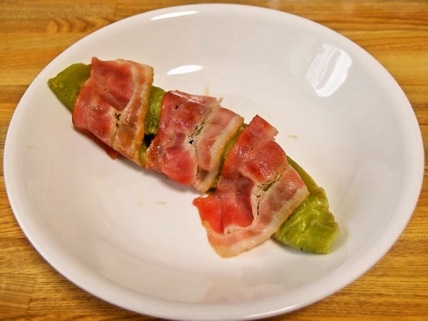 葱抓餅ベーコン巻き