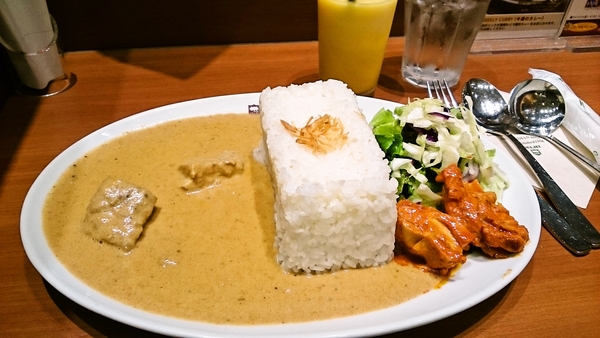 ミッドタウン・デリーのダムカレー