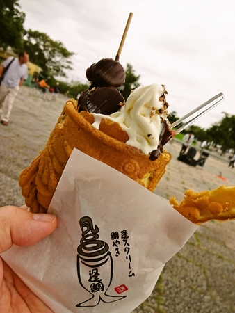 逢スクリーム鯛やき