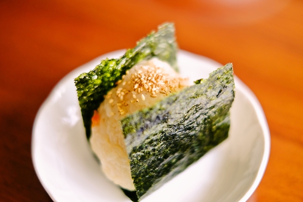 すし太郎をおにぎりに。