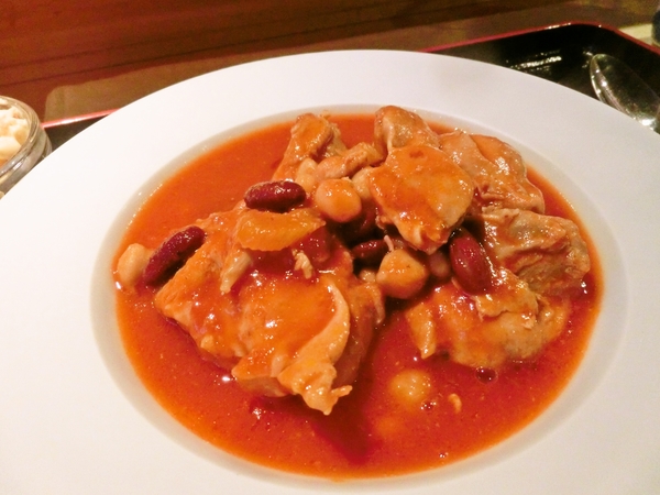 鶏モモのトマト豆煮込み