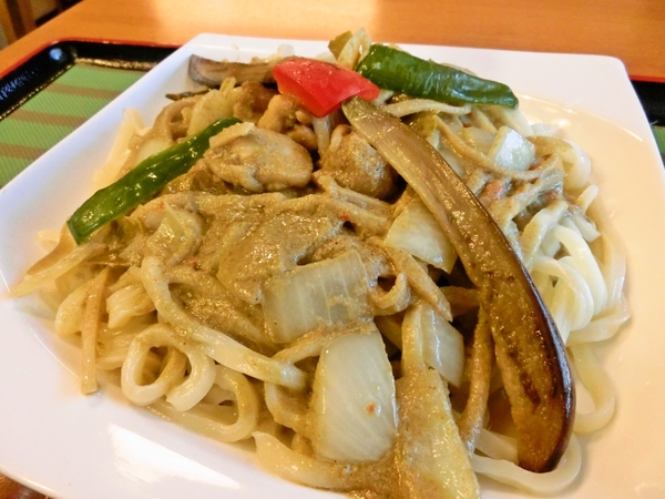 グリーンカレーうどん