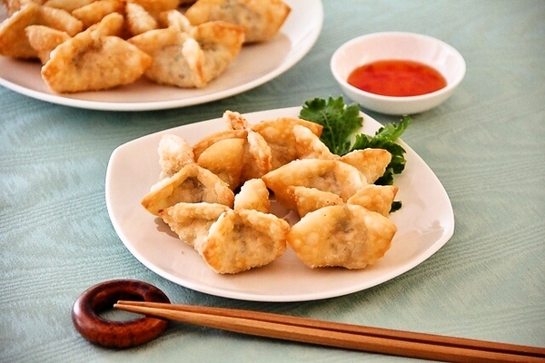 タイ料理好きな人に試してほしい「タイ風揚げ餃子」