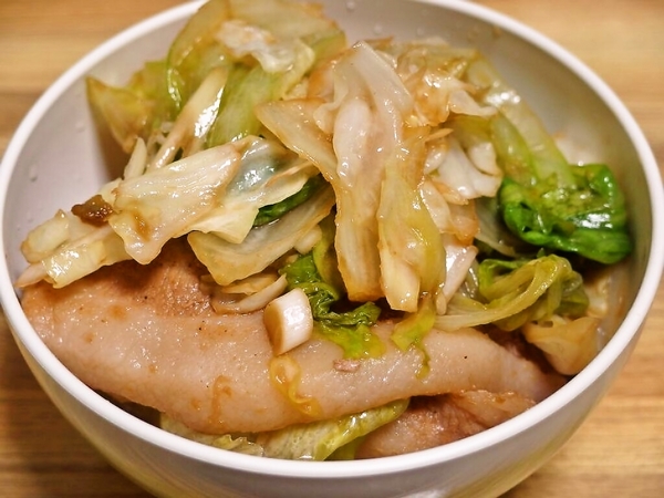 豚トロ丼