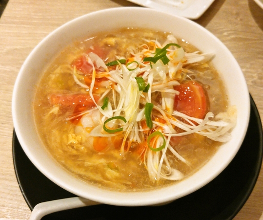 トマトのサンラータン麺☆