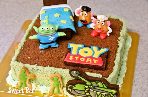 トイストーリー ケーキ♪
