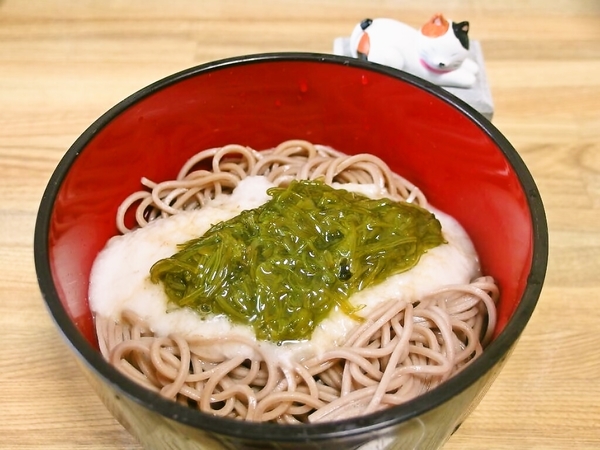 とろろめかぶそば
