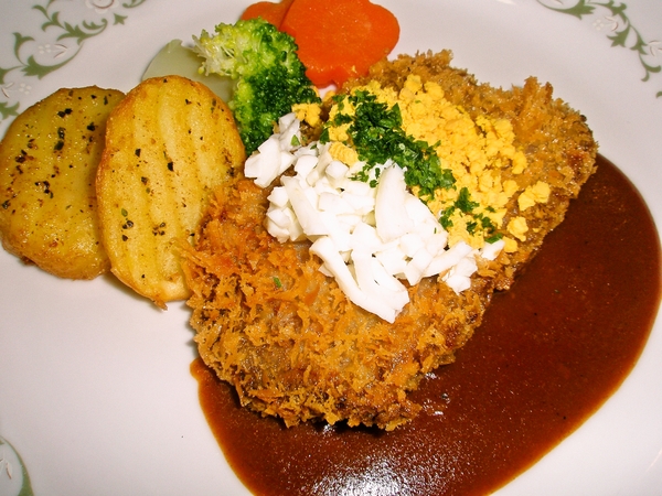 ビーフカツレツ　パルセスイン京都 ランチバイキング  週替わり定食