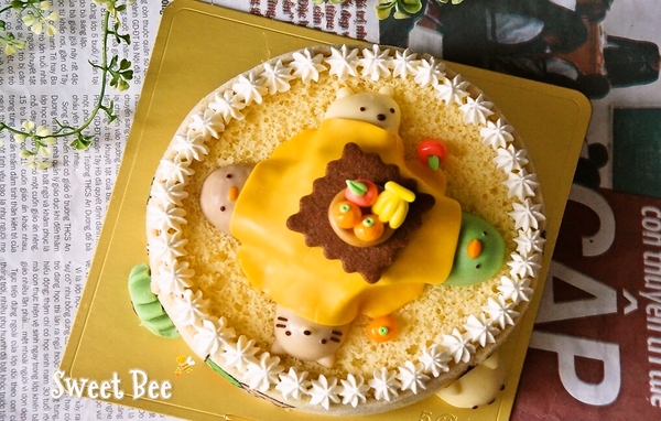 すみっこぐらしケーキ (^_-)-☆