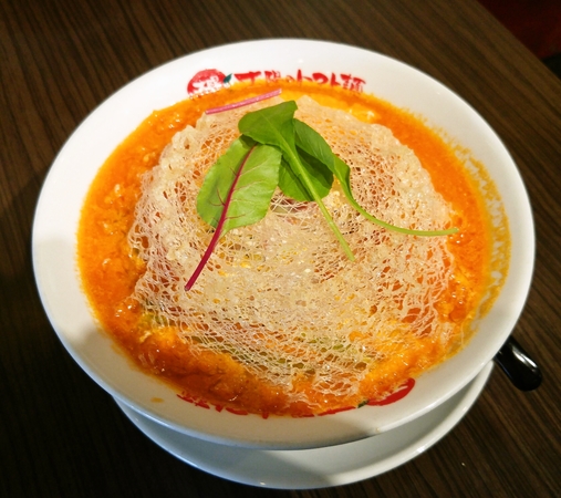 トマト麺の、エビクリ☆