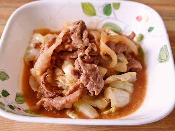 豚肉とキャベツのごまみそ炒め
