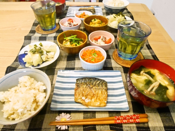 色んなものをちょっとずつ 20品目ご飯