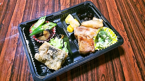 みつあみ配食サービスのおまかせ弁当