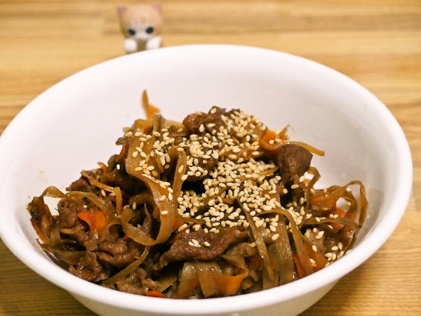 牛肉とごぼうと人参のしぐれ煮