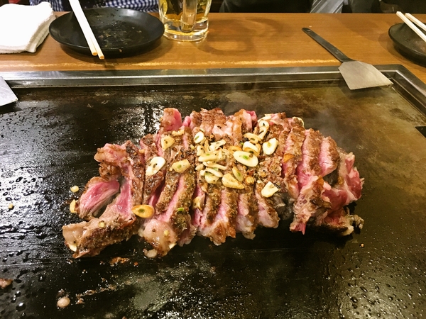 大木屋  肉のエアーズロック