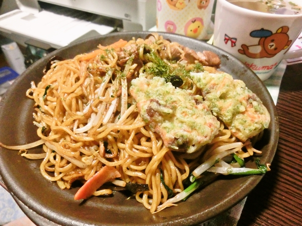ソース焼きそば　トッピング磯辺揚げ