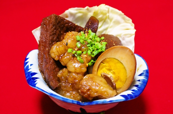 薩摩もつ煮
