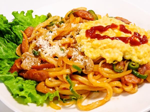 うどんナポリタン