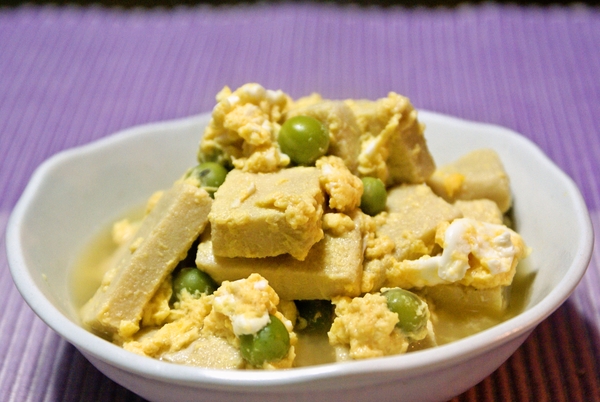 高野豆腐とえんどう豆のたまごとじ♪