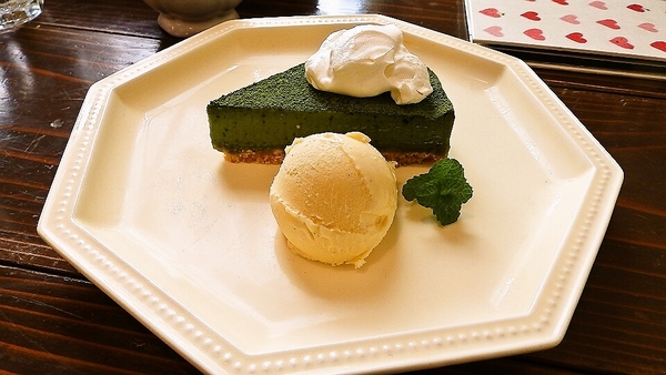 抹茶生チョコタルト