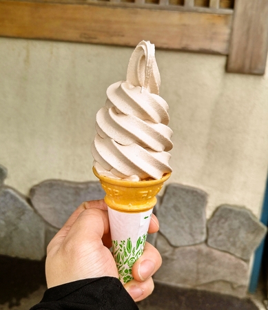 箱根湯本の珈琲牛乳ソフト☆