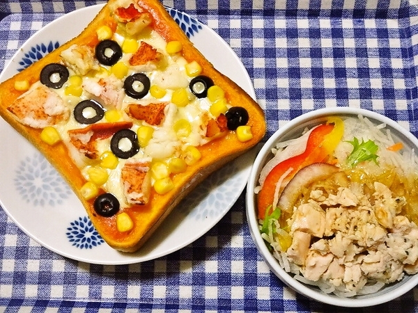 今朝の朝食