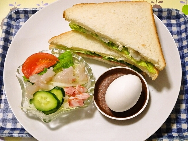 今朝の朝食