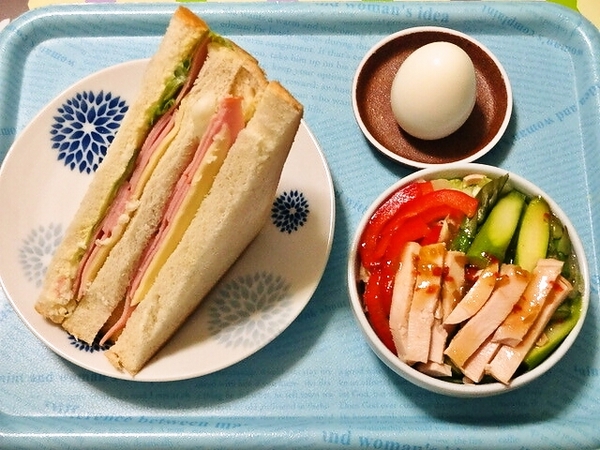 今日の朝食