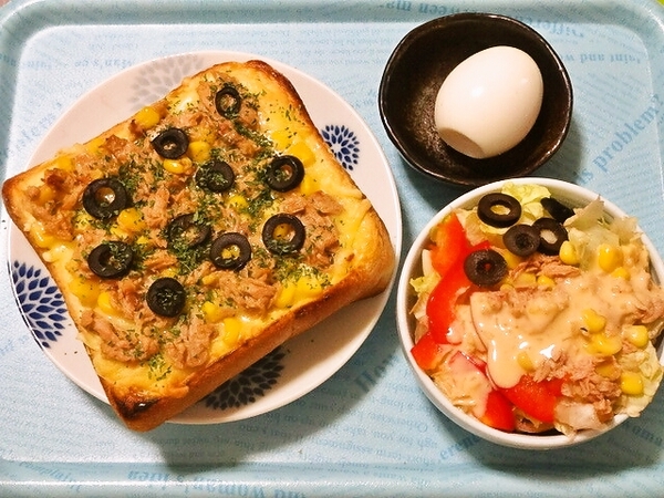 今日の朝食