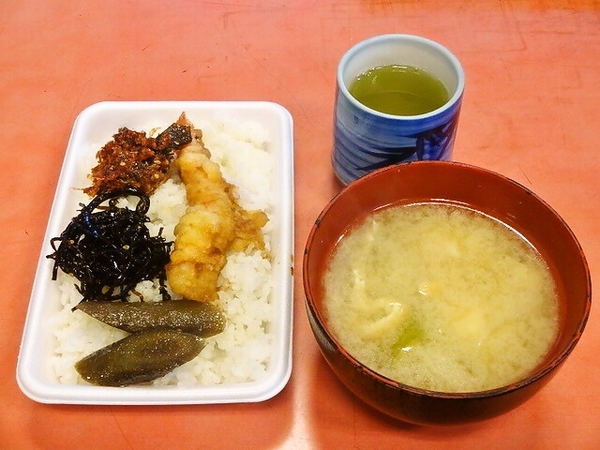 今日の朝食