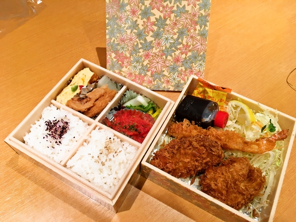 とんかつ二段弁当