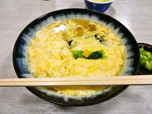 とじうどん