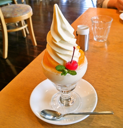 びわパフェ☆