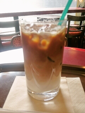 アイスカフェラテ