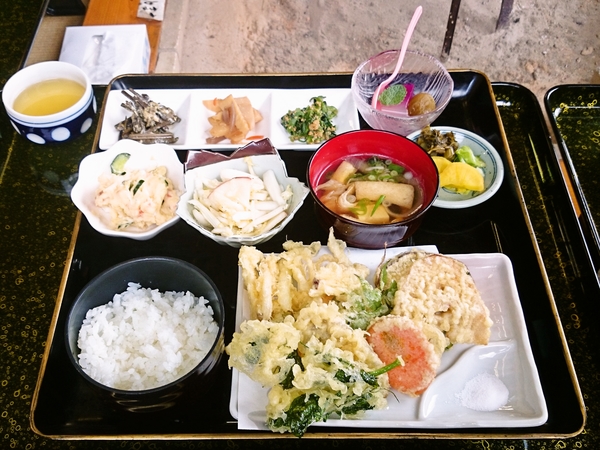 今日の水車定食＠福知山・雲原