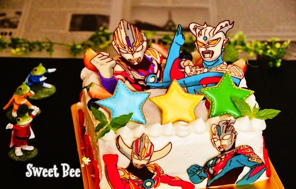 ウルトラマンオーブ＆ゼロのケーキ