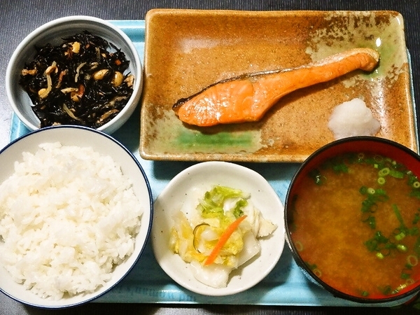 今日の朝食