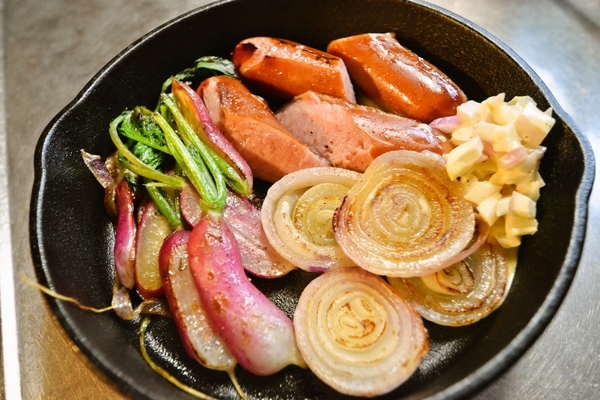 馬場修一郎農園の旬野菜の蒸し焼き