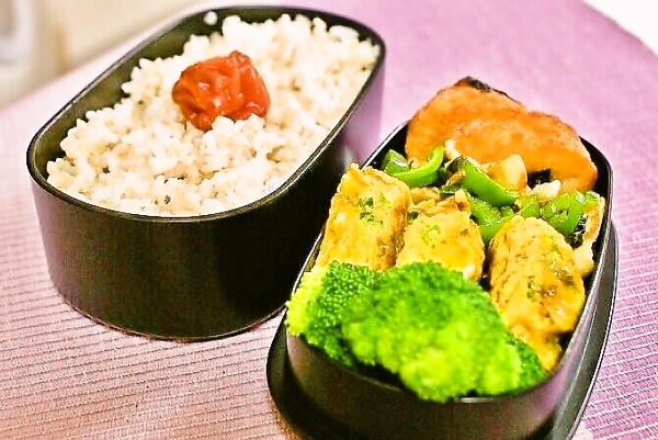 土曜日も頑張るぞ！弁当～♪