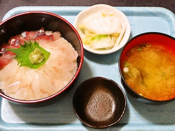 海鮮丼