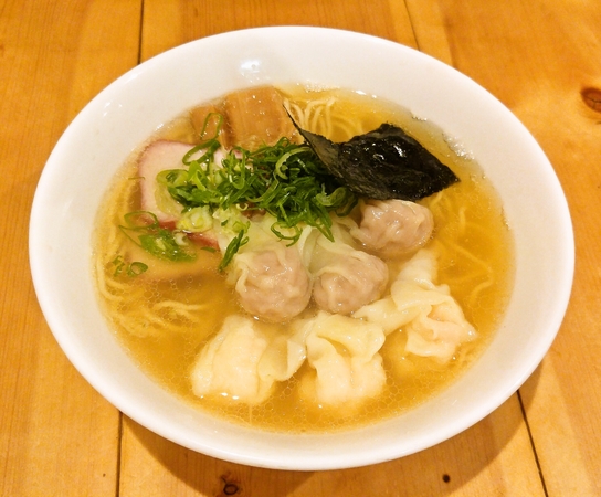 白だしのワンタン麺☆
