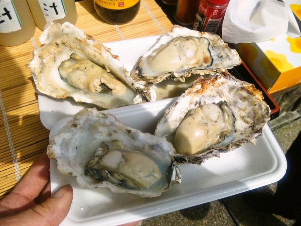 広島宮島の焼き牡蠣☆