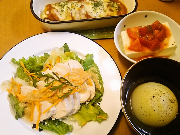 蒸し鶏サラダの晩ごはん