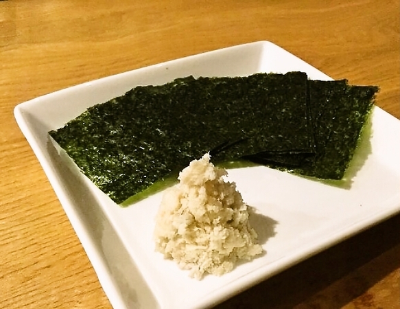 炭火串焼やまと/山わさび海苔　400円（税抜）