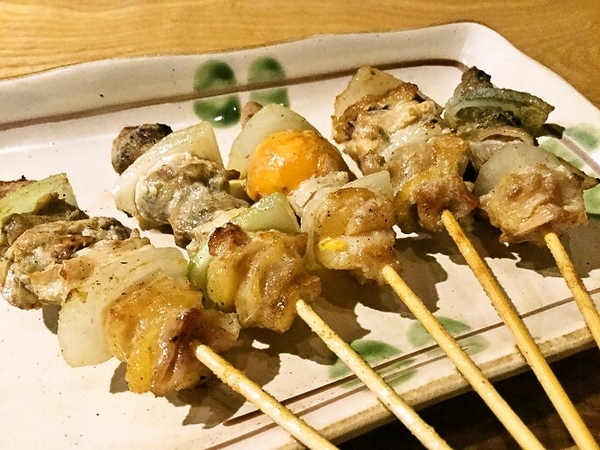 炭火串焼やまと/鳥串（美唄焼鳥）1本150円（税抜）
