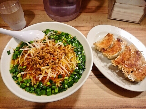 台湾ラーメンと餃子