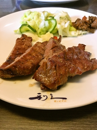 仙台 利久の牛タン
