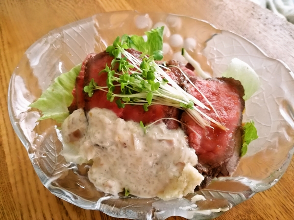 ローストビーフ丼２