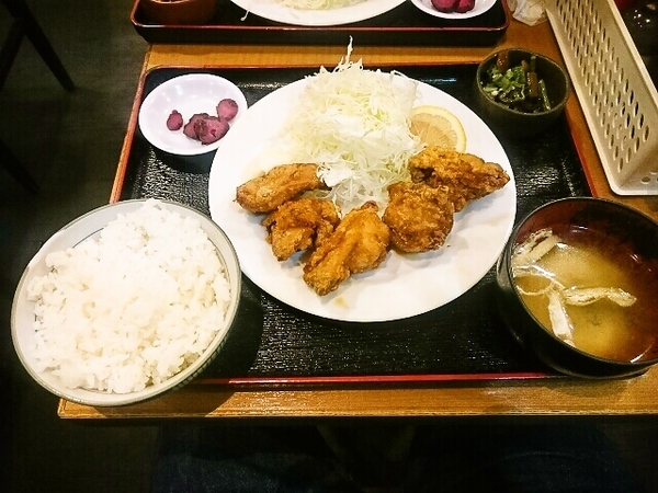 唐揚げ定食